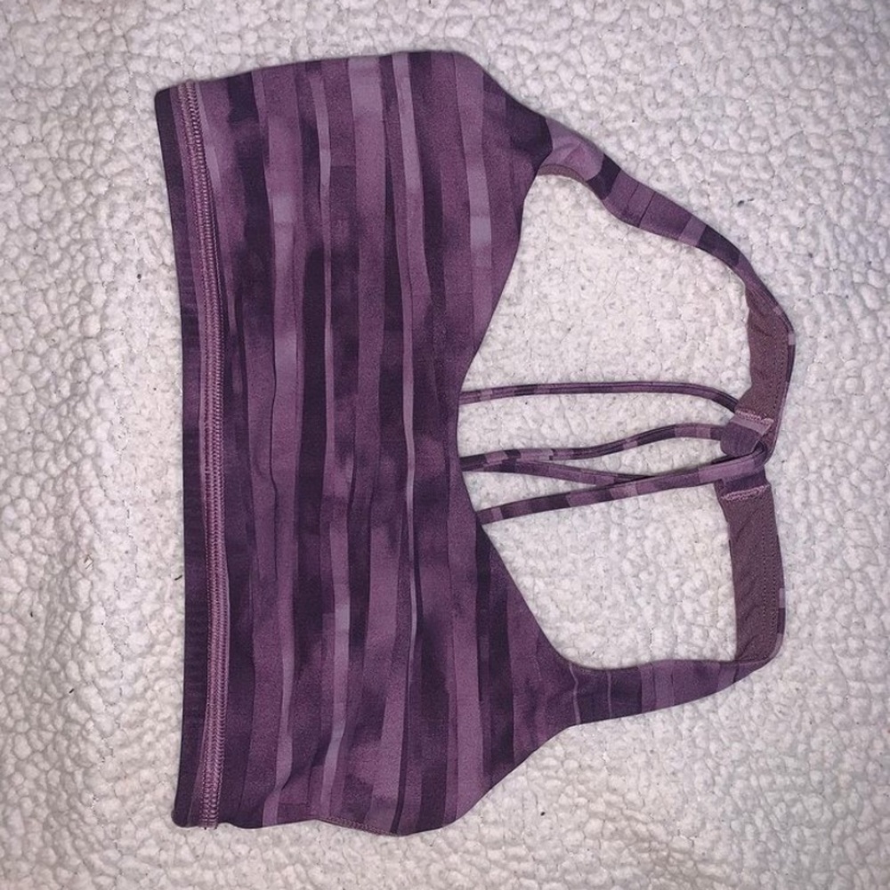 Sports bra
